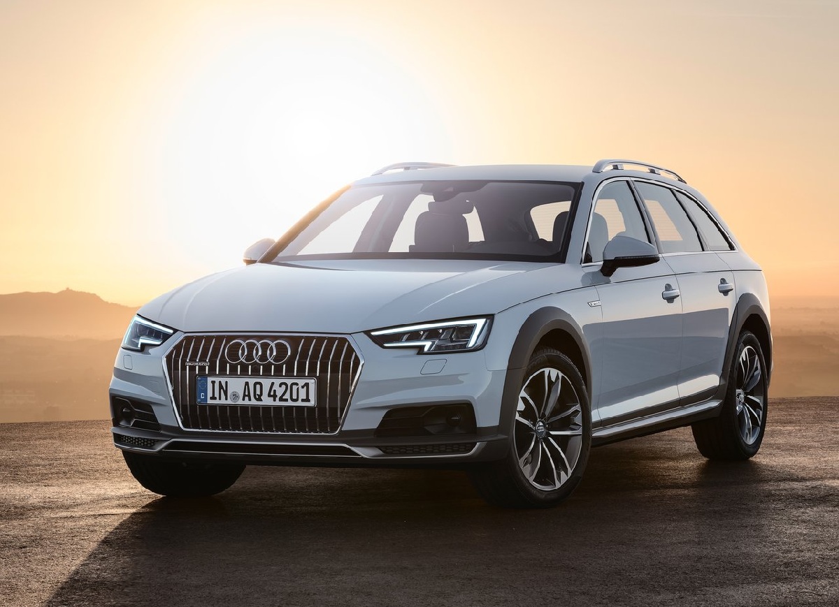 Audi A4 allroad quattro 2017 1280x960 wallpaper 01