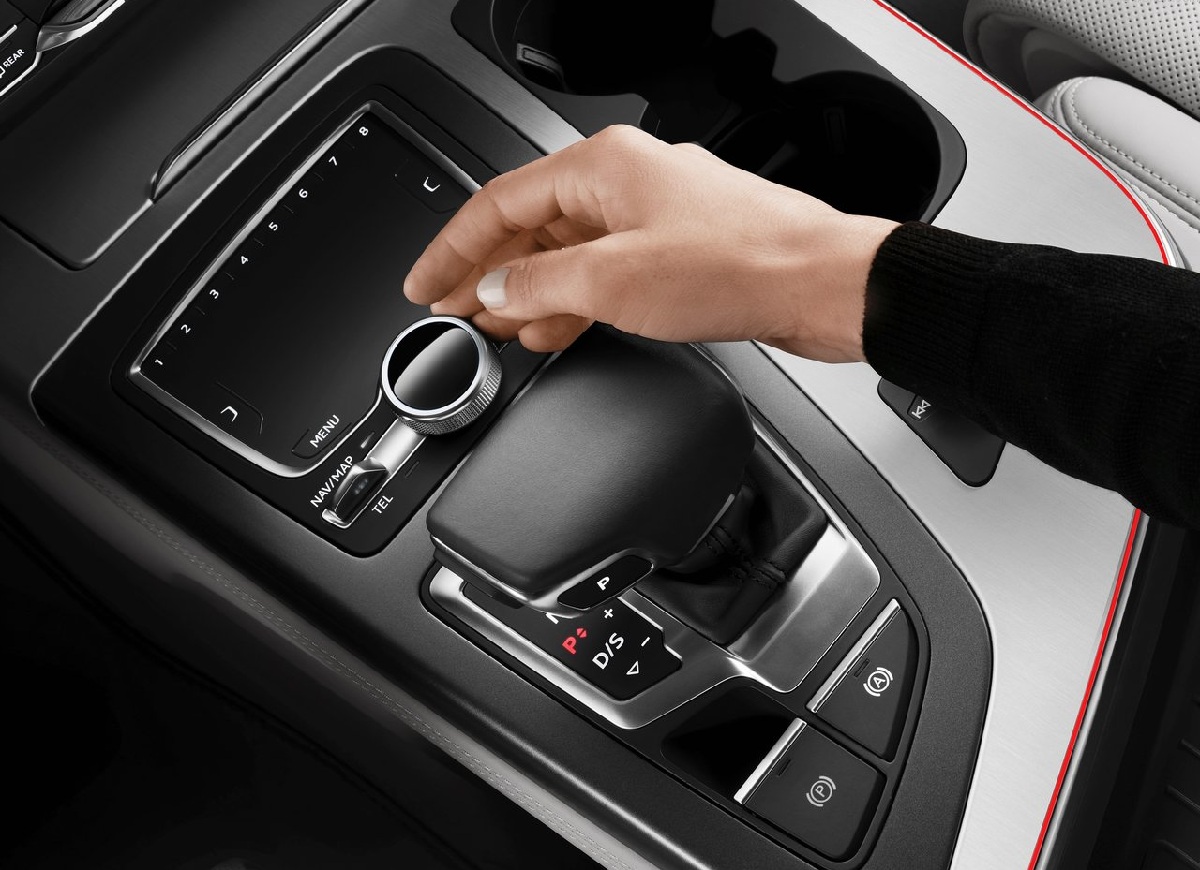 Audi Q7 2016 1280x960 wallpaper 42