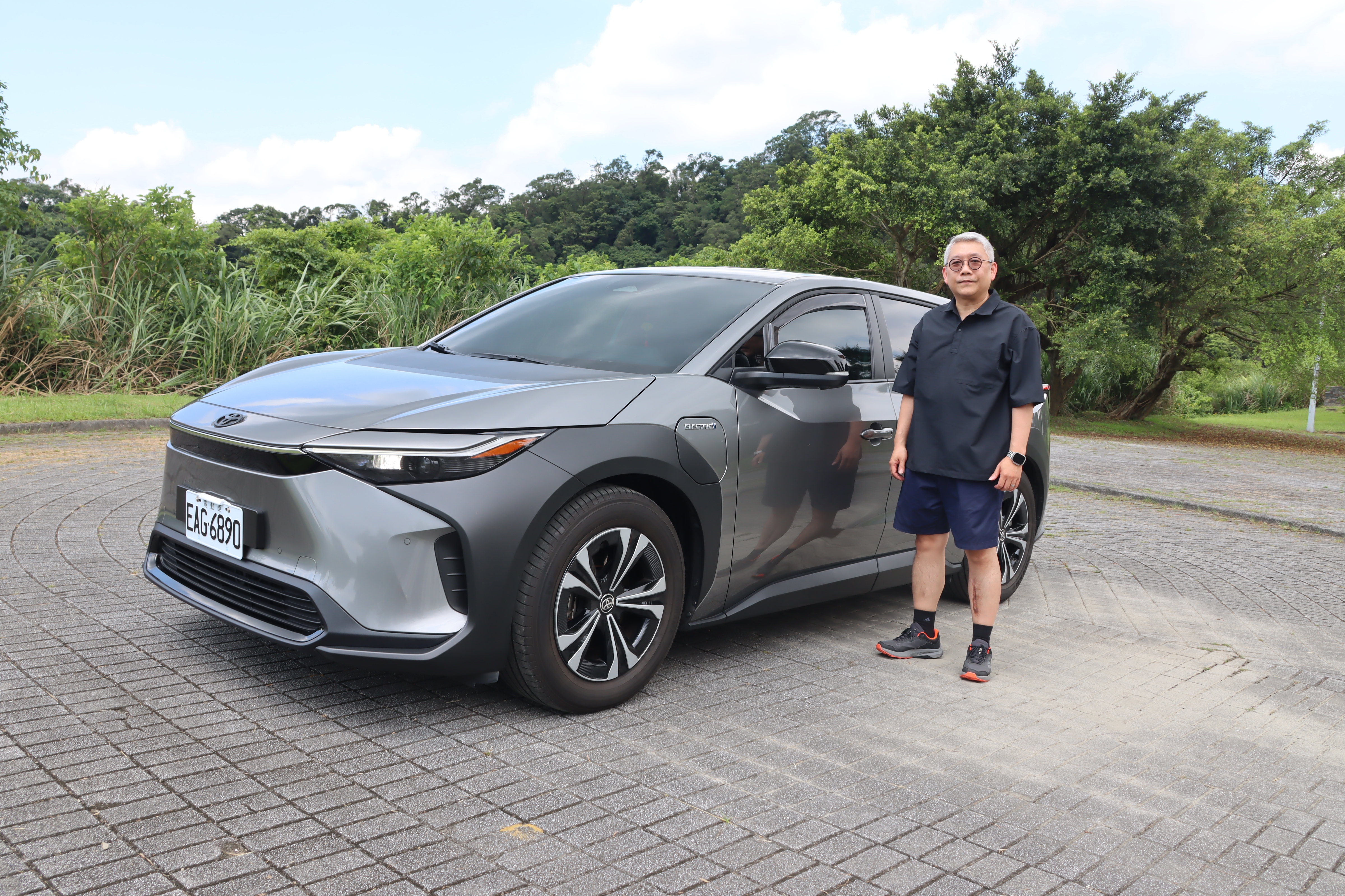 家庭用車升級! Toyota bZ4X車主的用車經濟學