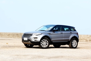 Jaguar Land Rover原廠試乘車限時展售會，12 / 13～14兩日全台經銷商聯合舉辦