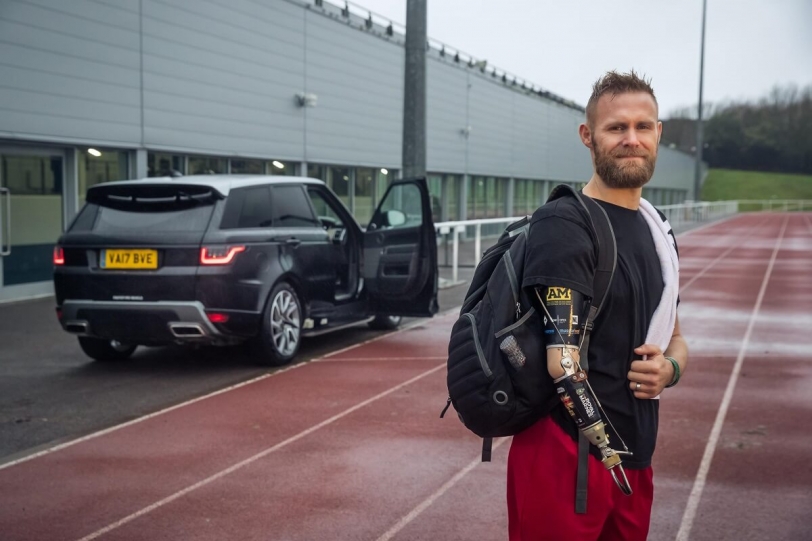 Jaguar Land Rover開發自動化開關門功能 讓上下車更為方便