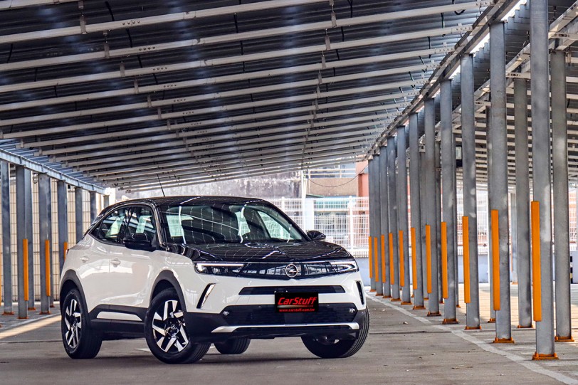 最親民的德裔純電小休旅，2023 Opel Mokka-e Elegance