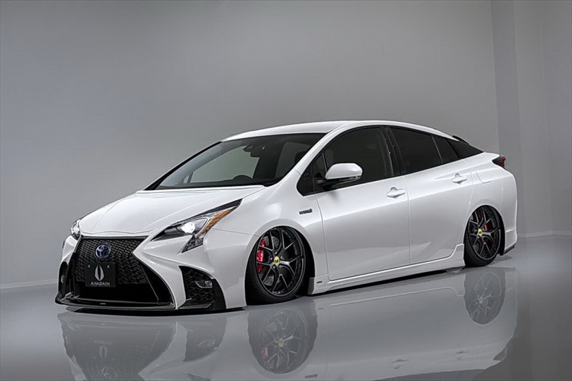 節能骨子的壞胚子！當Toyota Prius換上Lexus紡錘型水箱罩